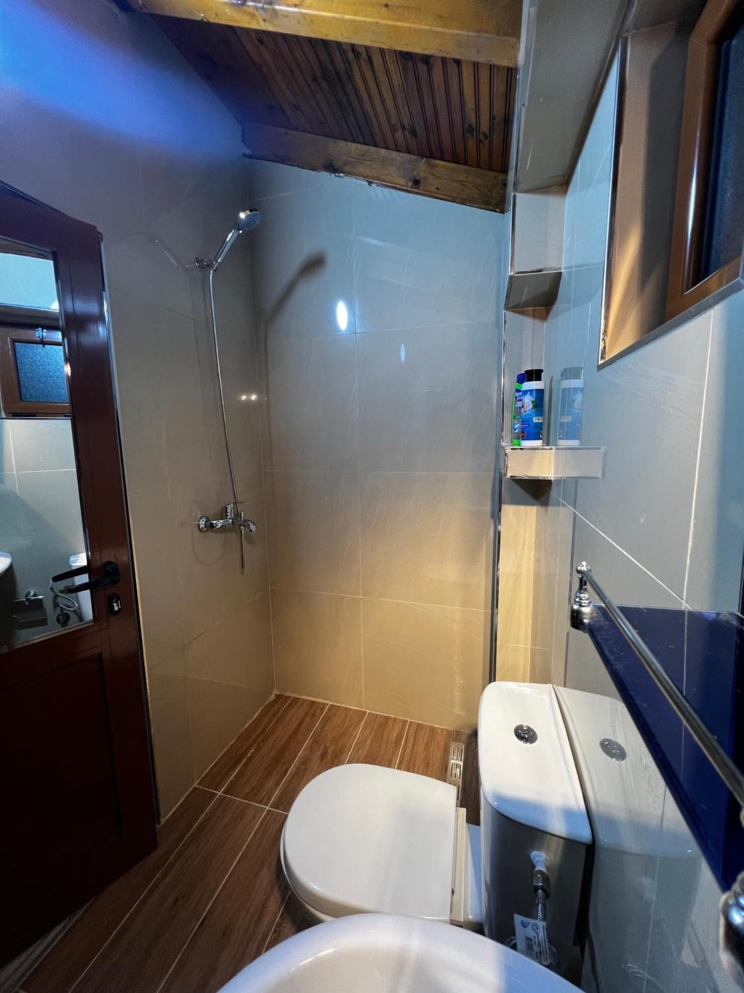Luigi Guest House Gjirokastër Extérieur photo