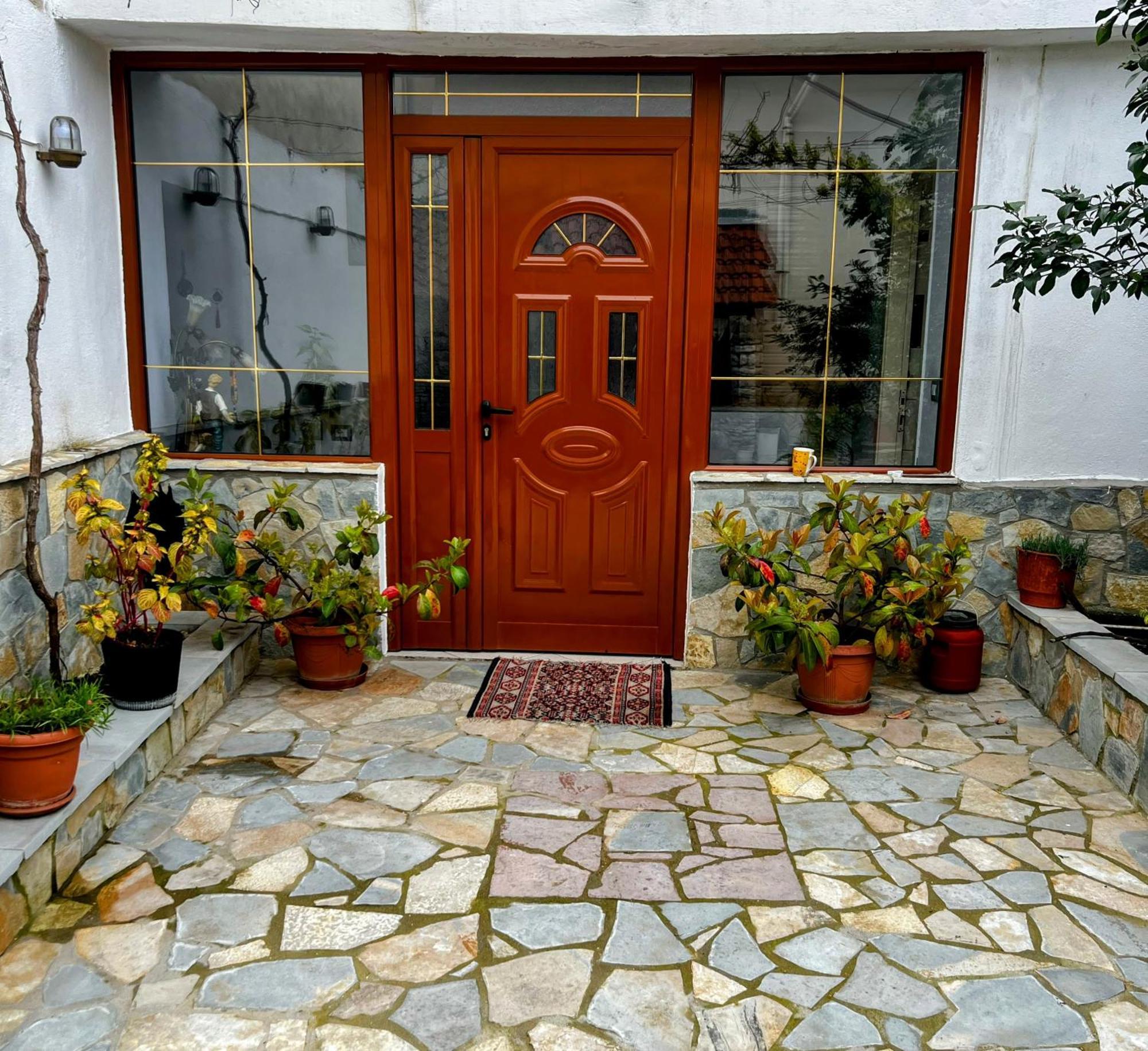 Luigi Guest House Gjirokastër Extérieur photo